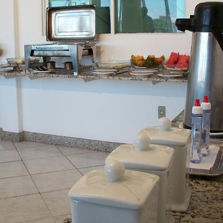 Hotel Minas Brasil Монтис-Кларус Экстерьер фото